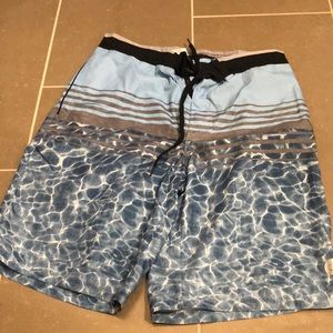Men’s swim trunks